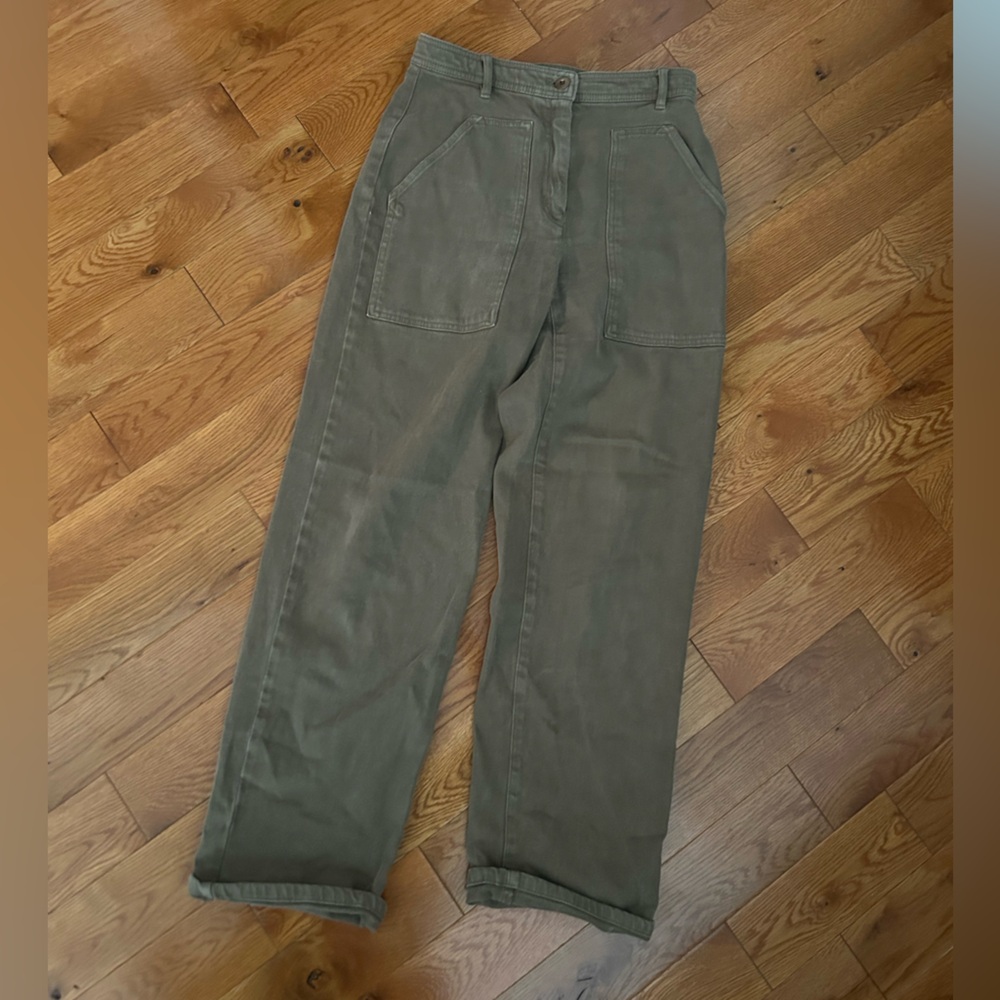 Aritzia Cargo Pants